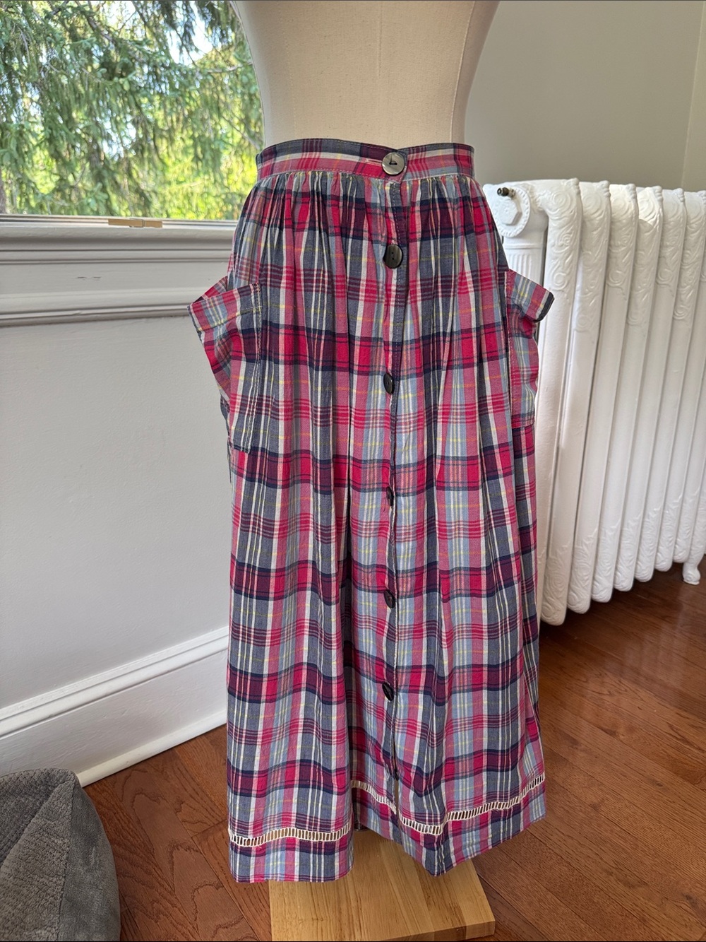 Vintage cotton Plaid Button-Front Midi Skirt